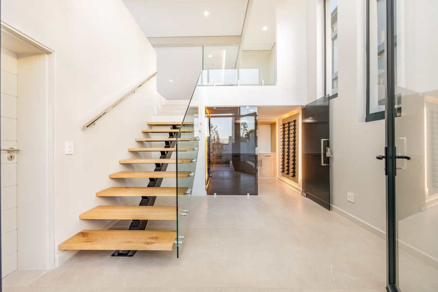 5 Bedroom Property for Sale in Clara Anna Fontein Western Cape